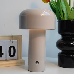 Stolna LED svjetiljka MASS-light Delonda ML-1811